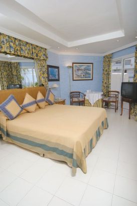 Jardin Tropical hotel bedroom