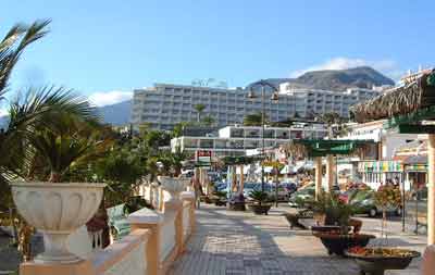 Playa de la Arena sea front